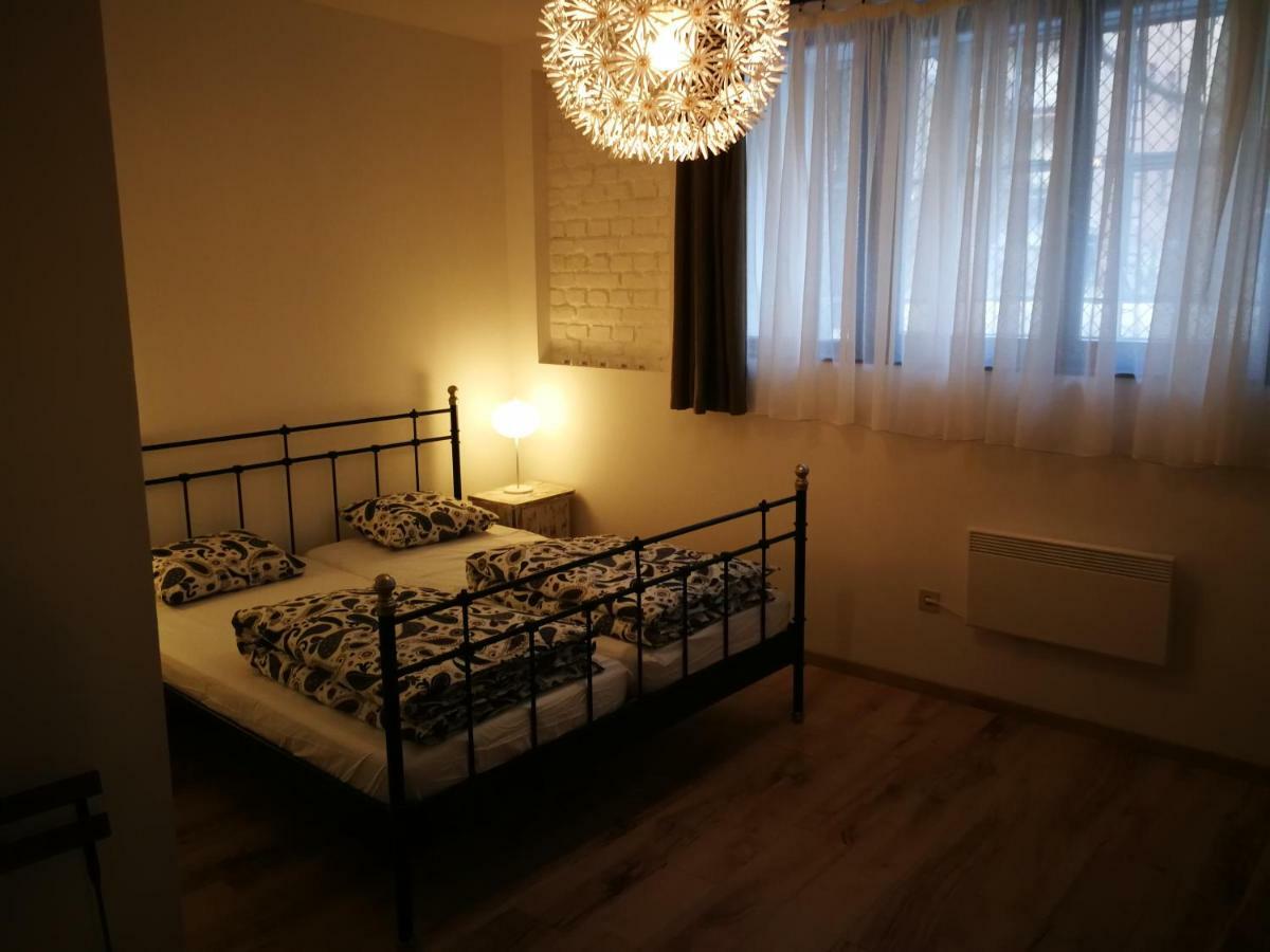 Hangulatos Studio Lakas Budapest Exteriör bild