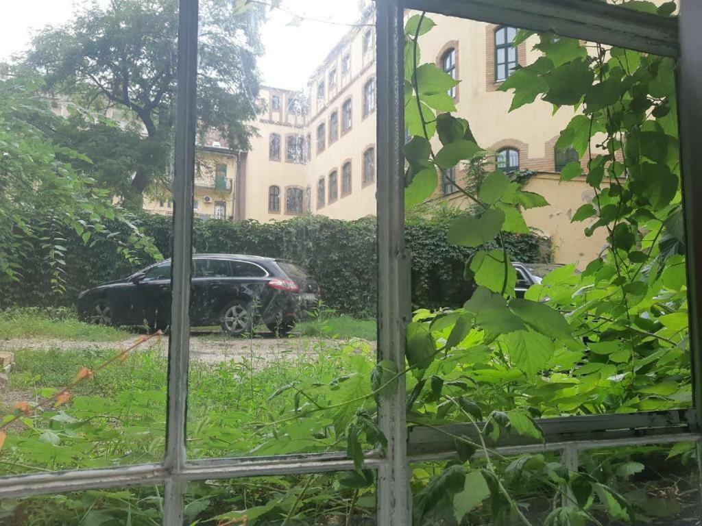 Hangulatos Studio Lakas Budapest Exteriör bild