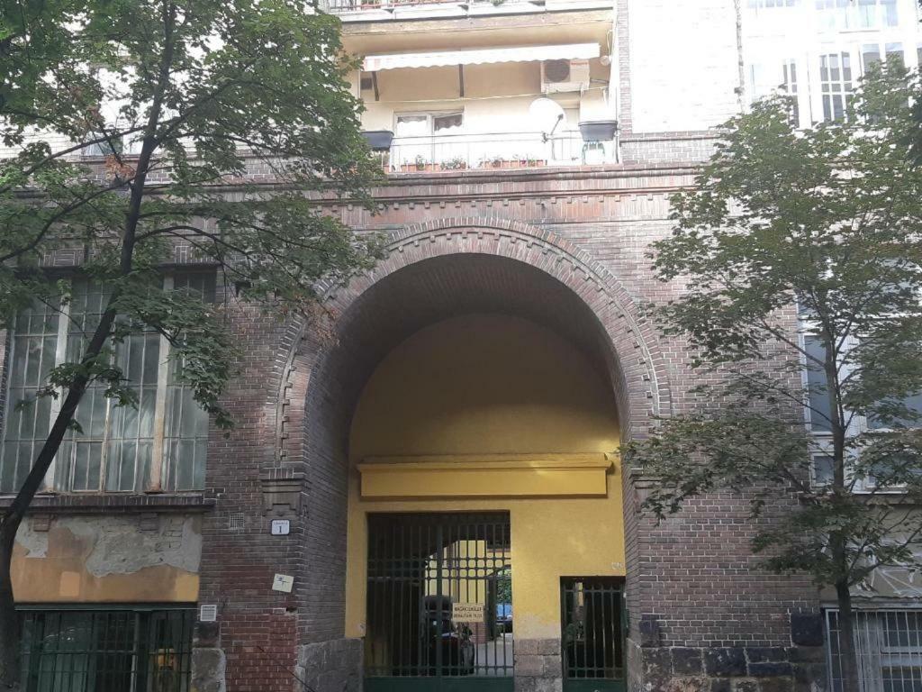 Hangulatos Studio Lakas Budapest Exteriör bild